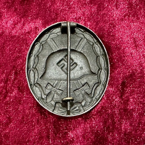 WW2 German Wound Badge Bronze 1